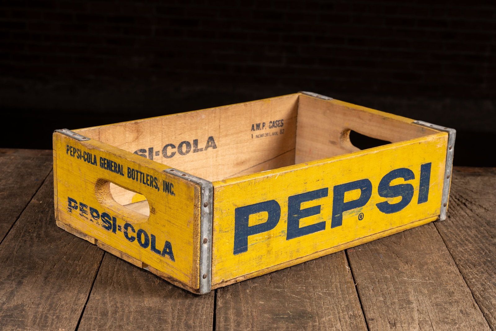 Vintage Pepsi Cola Wood Soda Crate in Yellow (1 of 4)