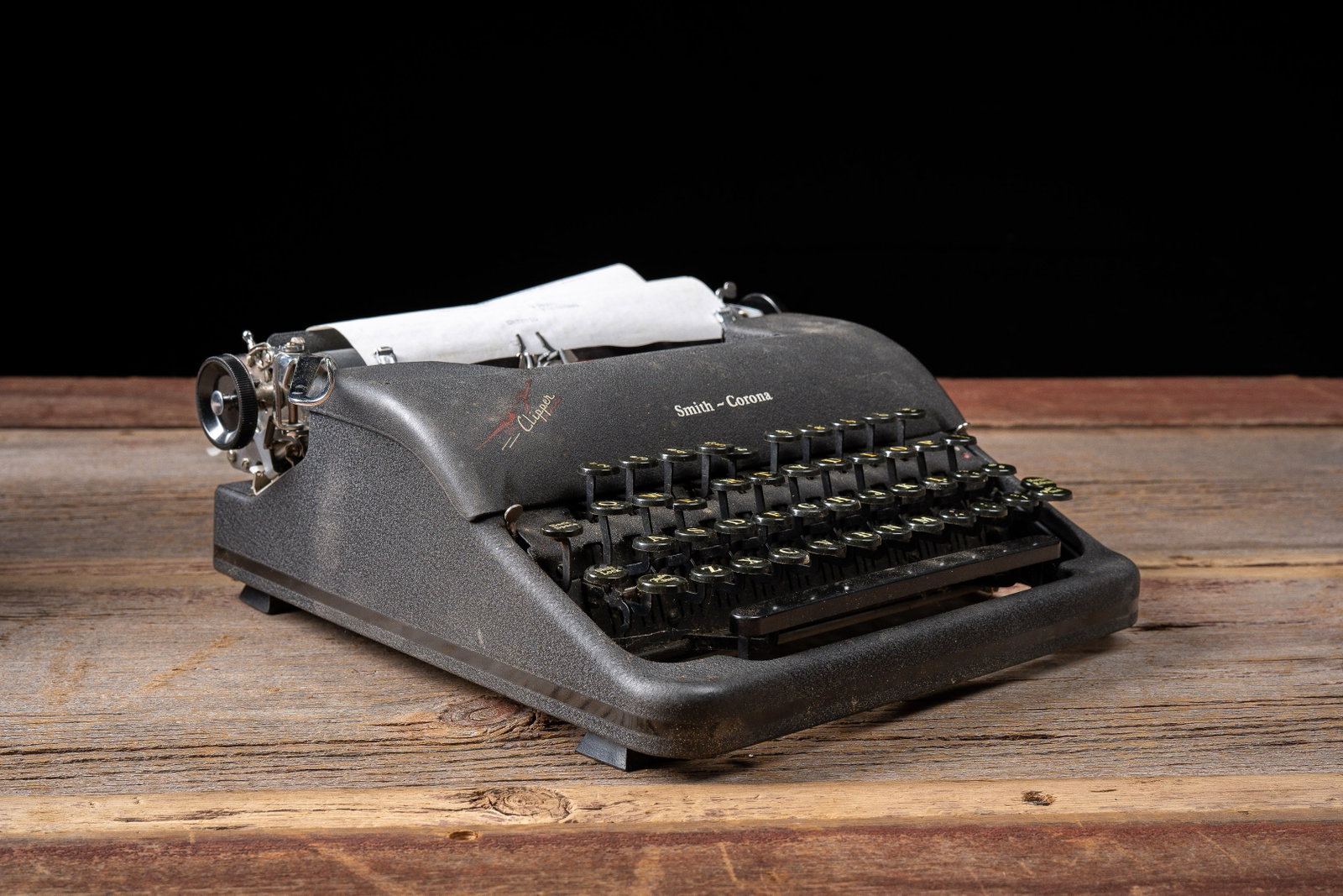 Smith Corona Clipper Typewriter with Case - 3