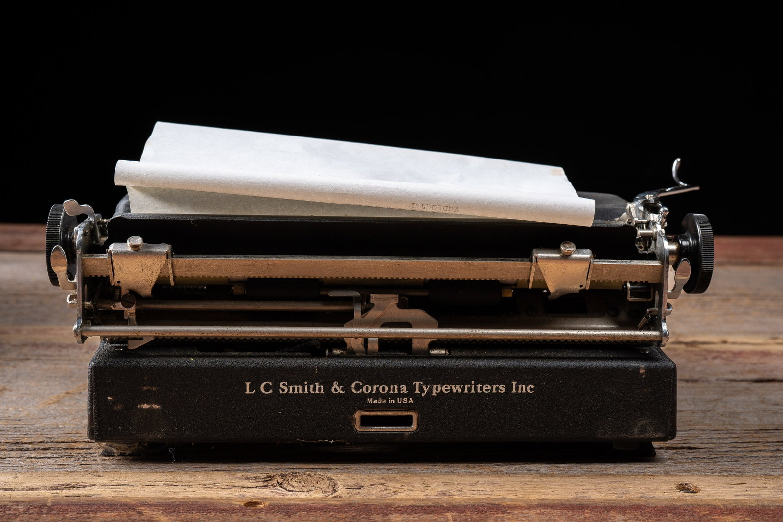 Smith Corona Clipper Typewriter with Case - 6