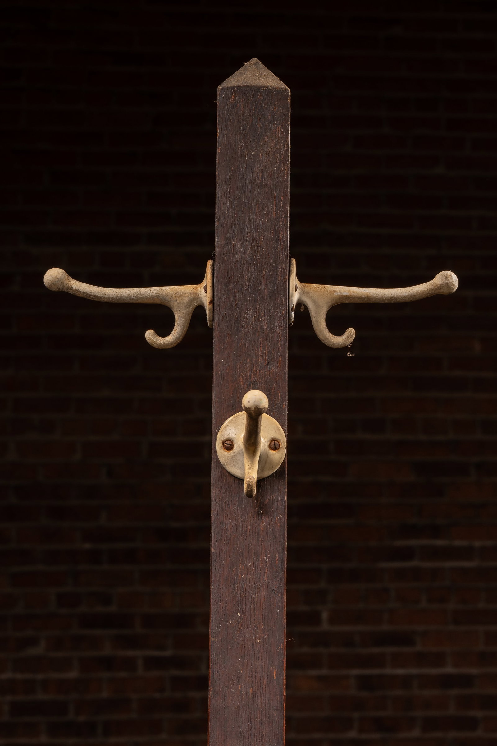 Primitive Dark Oak Coat Tree - 4