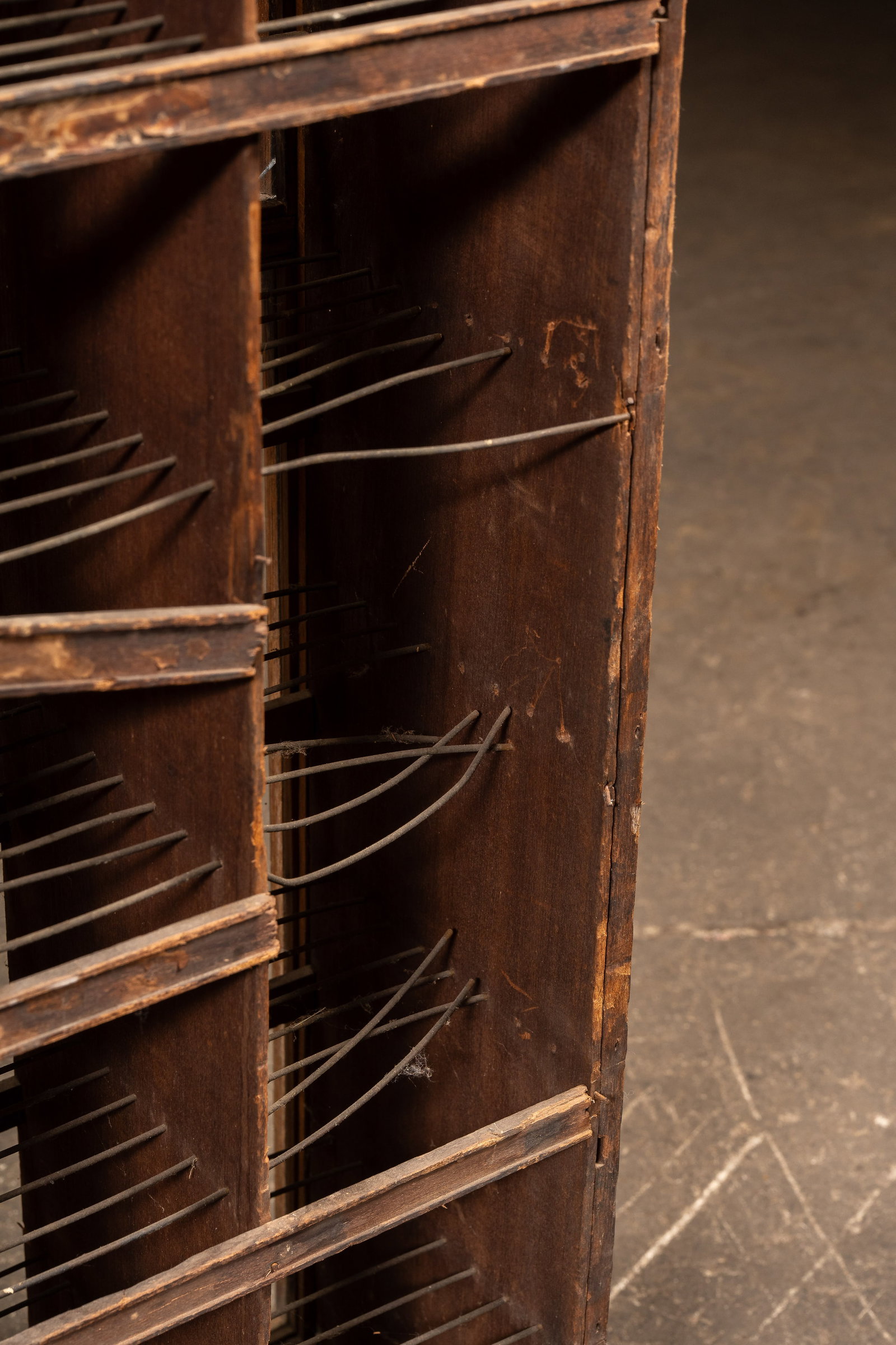 General Store Wire Rack Display Case - 10