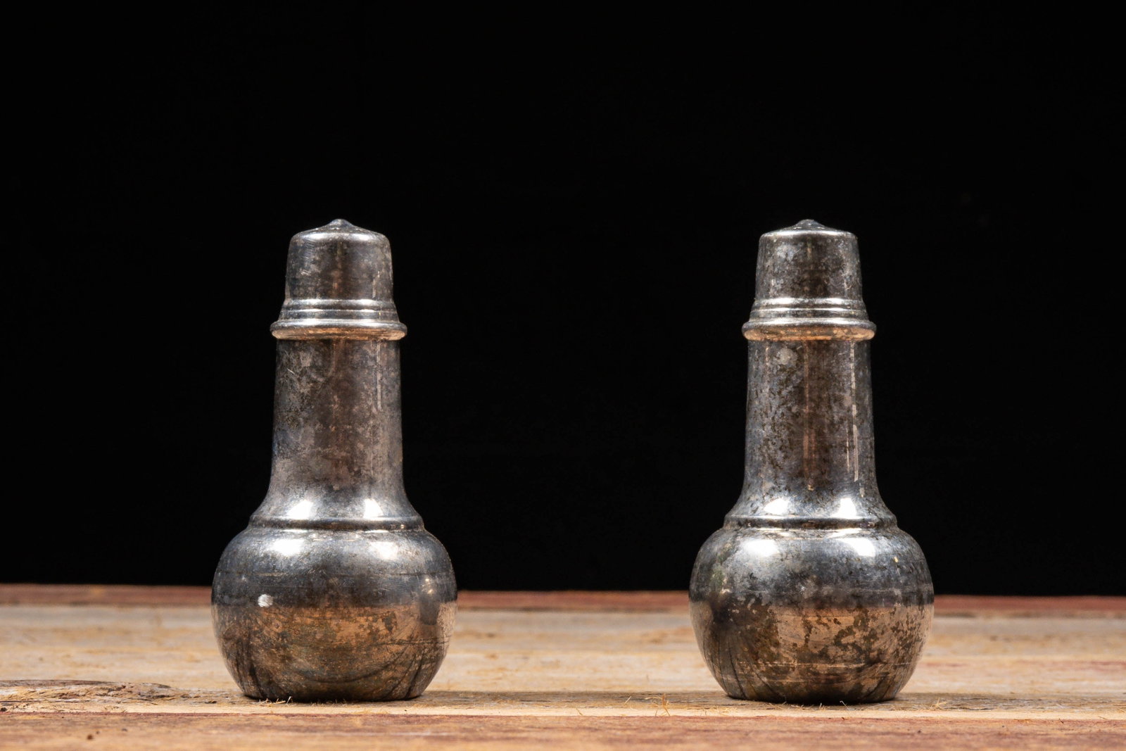 Pair of Sterling Silver Salt and Pepper Shakers: **NOTE: Any shipping quotes provided on this screen or on your Live Auctioneers invoice are provided by Live Auctioneers. In-house shipping is available on all lots. For in-house shipping quotes, plea
