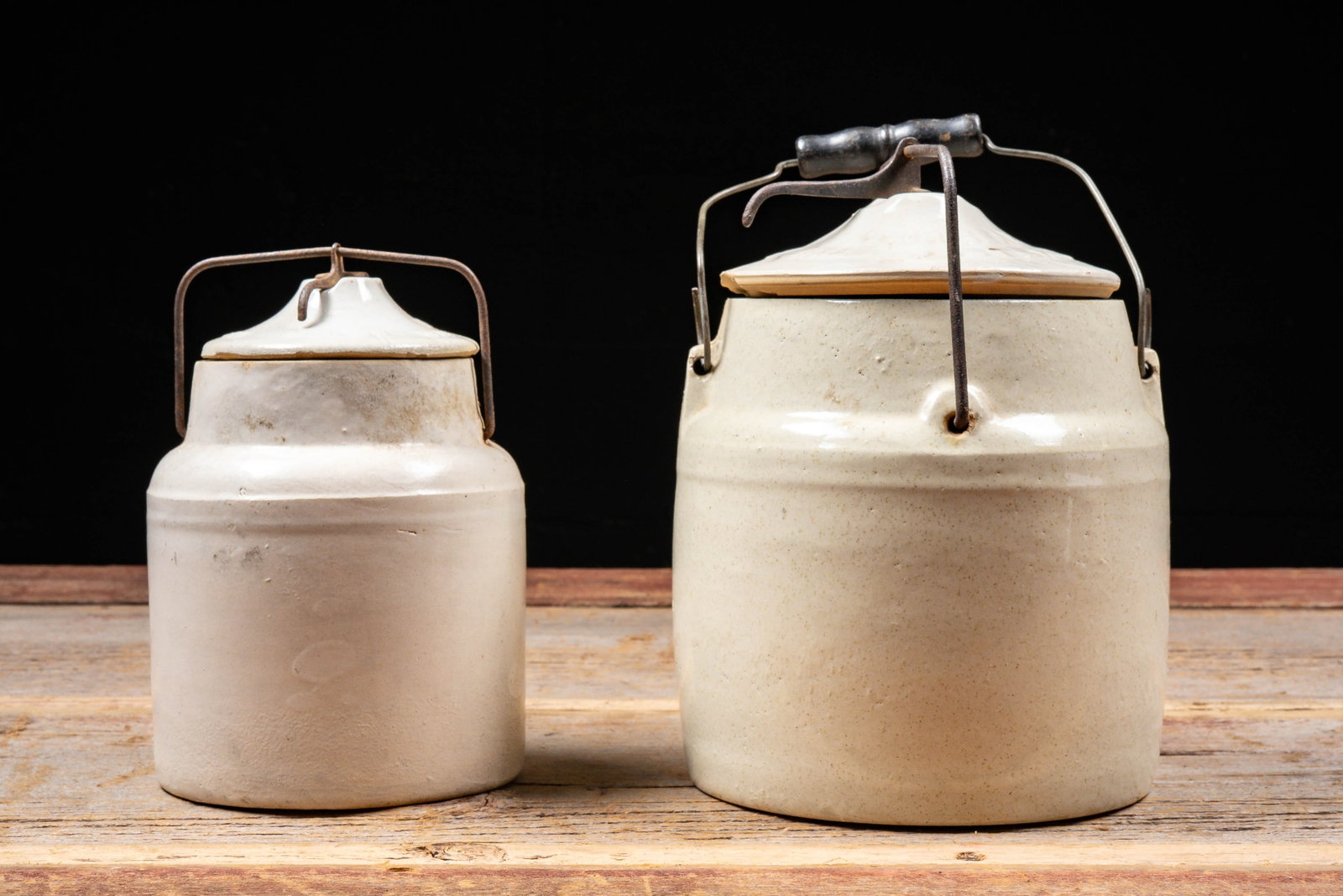 Pair of Stoneware Storage Canisters w Fitted Lids (1 of 8)