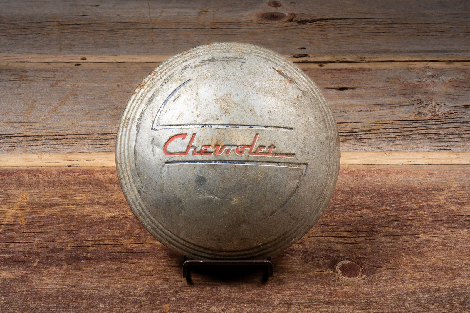 Chevrolet Hubcap (1 of 5)
