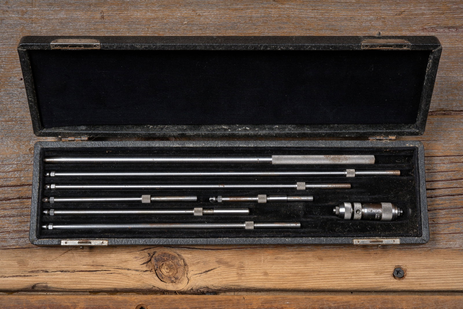 Craftsman Tap Wrench Set: **NOTE: Any shipping quotes provided on this screen or on your Live Auctioneers invoice are provided by Live Auctioneers. In-house shipping is available on all lots. For in-house shipping quotes,