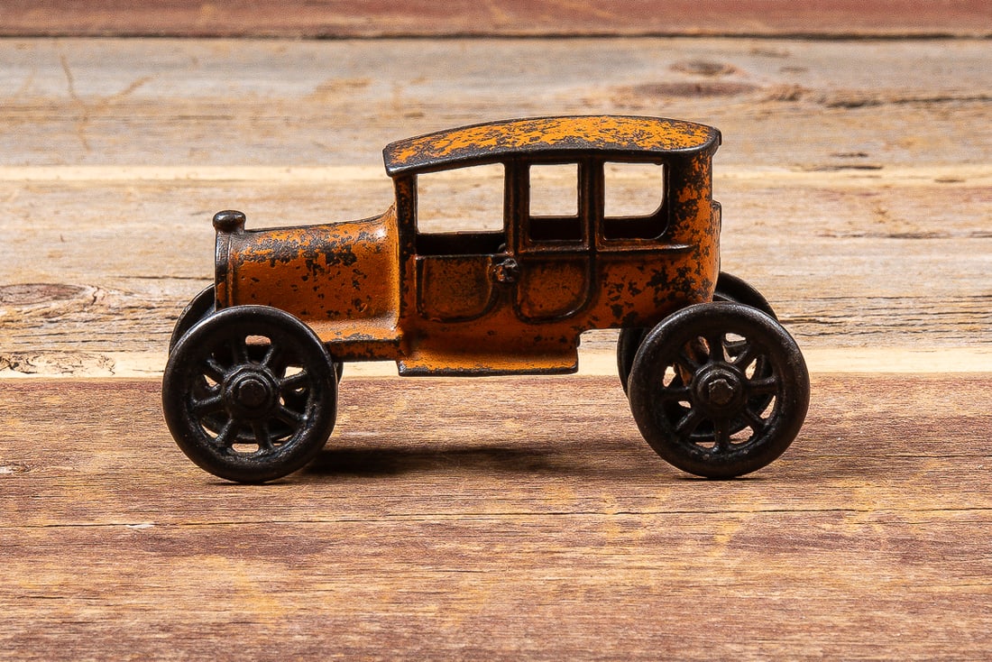 Cast Iron Coupe Toy Car (1 of 6)