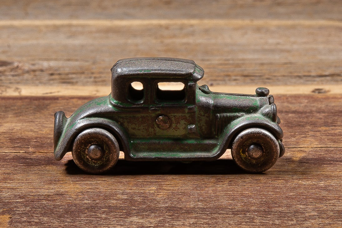 Cast Iron Depression Era Sedan Toy Car (1 of 13)