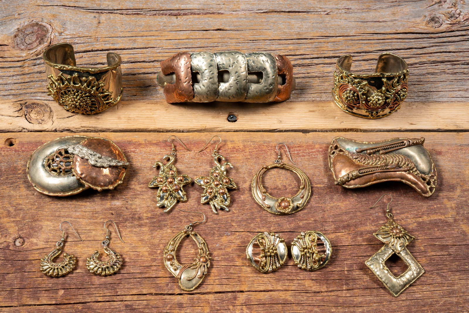 Lot of Copper, Mixed Metal Jewelry, Mid 20th C.: **NOTE: Any shipping quotes provided on this screen or on your Live Auctioneers invoice are provided by Live Auctioneers. In-house shipping is available on all lots. For in-house shipping quotes, plea