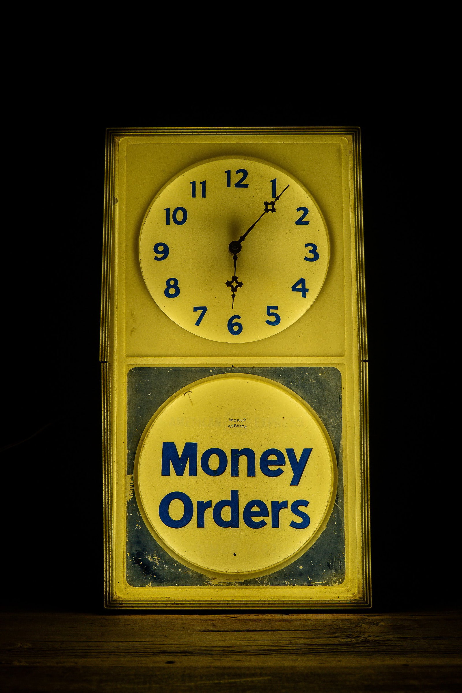 Money Orders Lighted Clock Sign (1 of 14)
