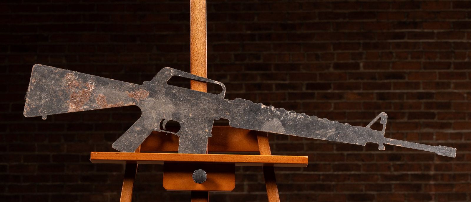 Custom-crafted M-16 Metal Rifle Cutout: **NOTE: Any shipping quotes provided on this screen or on your Live Auctioneers invoice are provided by Live Auctioneers. In-house shipping is available on all lots. For in-house shipping quotes, plea