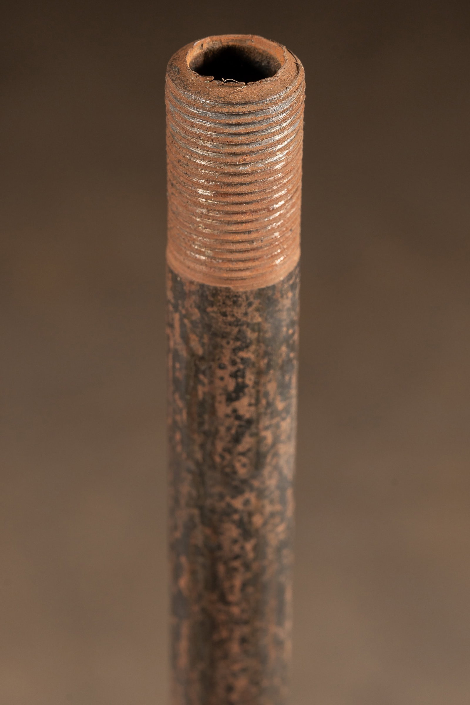 Threaded Lamp Base and Stand - 3