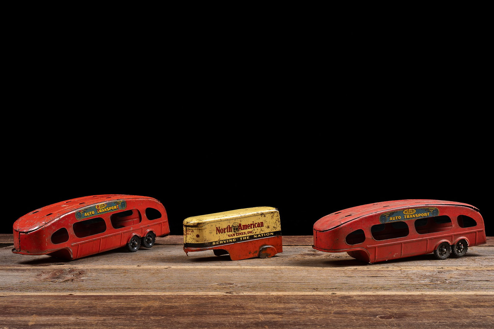 Deluxe Auto Transport and Van Line Toys (1 of 16)