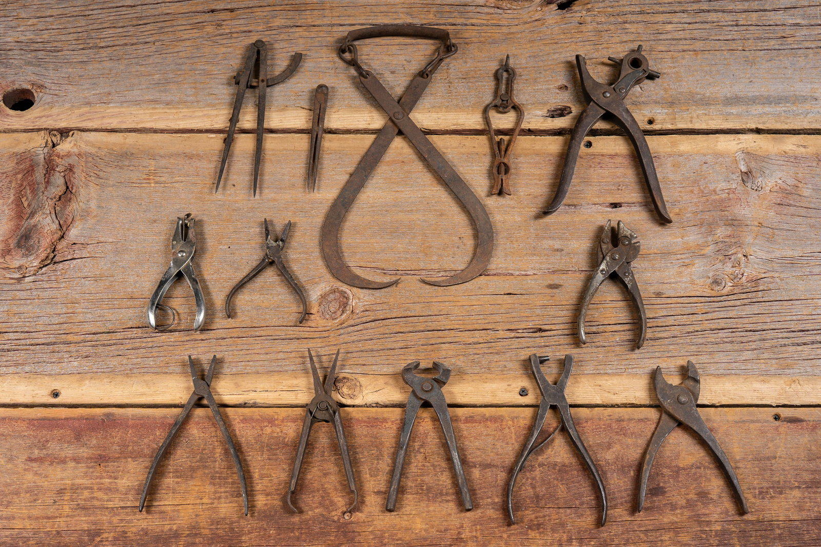 Lot of Turn of Century Specialty Pliers, Cutters (1 of 11)