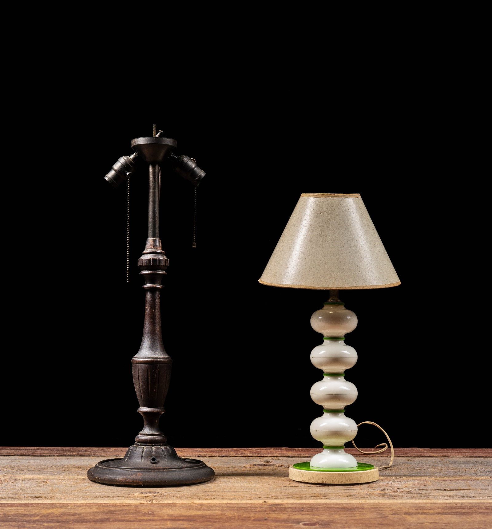 Dual Socket Lamp Base and Plastic Lamp (1 of 18)