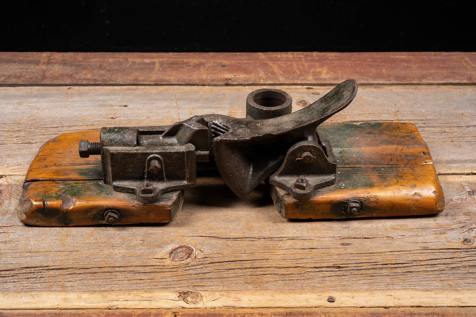 Antique Well Pump Pipe Puller Tool (1 of 6)