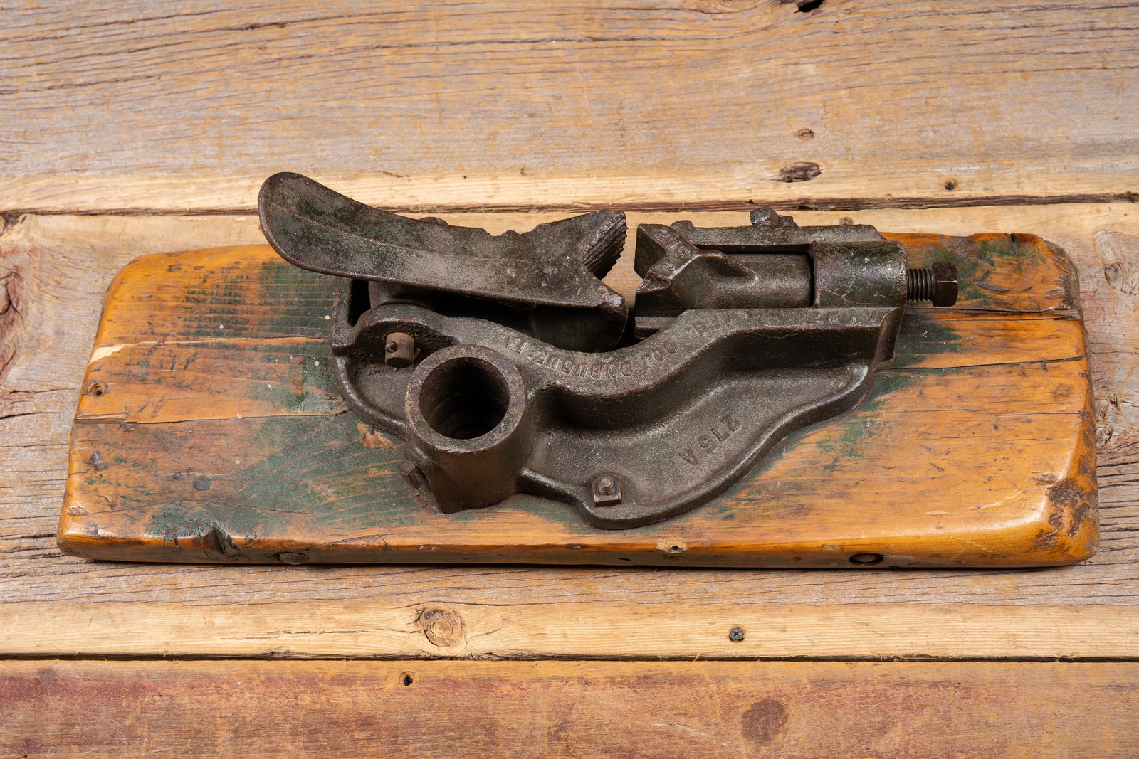 Antique Well Pump Pipe Puller Tool - 4