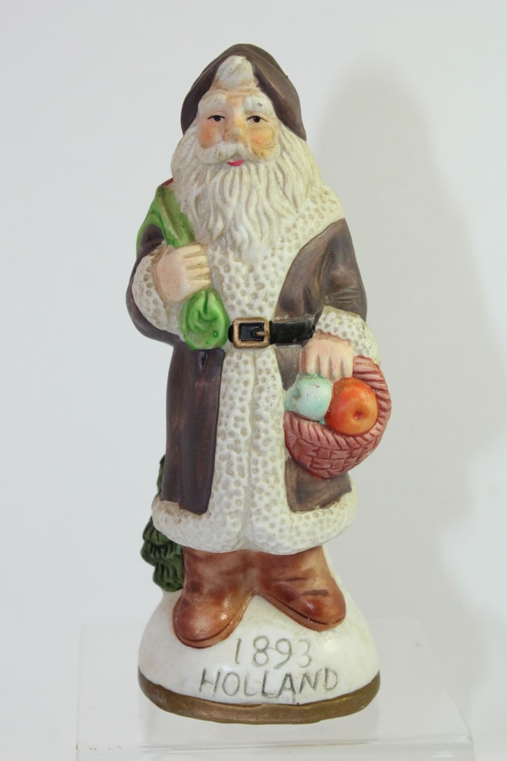 Ceramic Santa Figurine - Holland (1 of 10)