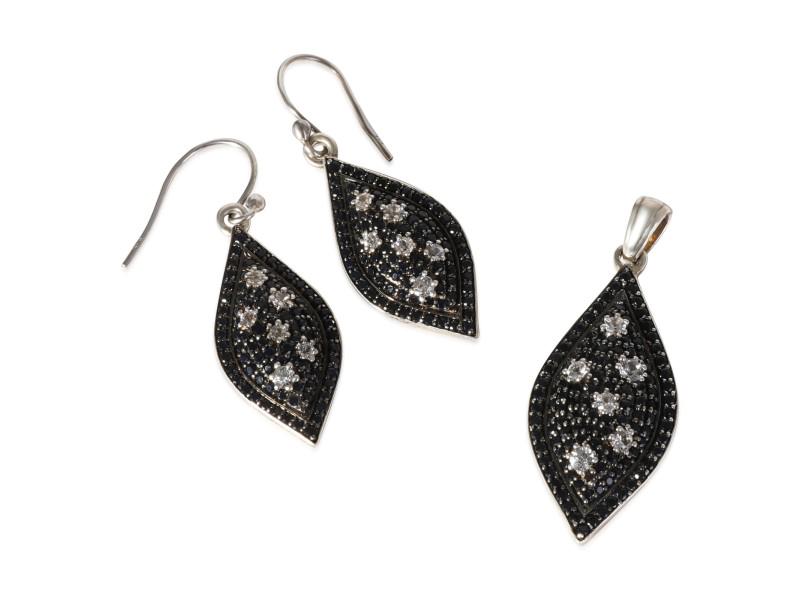 Charles Krypell Twilight Earring & Pendant Set In Sterling Silver: Charles Krypell Twilight Earring & Pendant Set In Sterling Silver **** SKU No: 255924774314-E **** Brand: Charles Krypell **** Condition: Pre-Owned **** Metal: Sterling Silver **** Stone: Sapphire ***