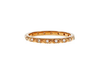 Peter Suchy 18K Rose Gold With 0.25ct. Diamond Eternity Band Ring Size 6.5: Peter Suchy 18K Rose Gold With 0.25ct. Diamond Eternity Band Ring Size 6.5 **** SKU No: 108-999-41-01C9A **** Brand: Peter Suchy **** Condition: Pre-Owned **** Metal: Rose Gold **** Stone: Diamond ***