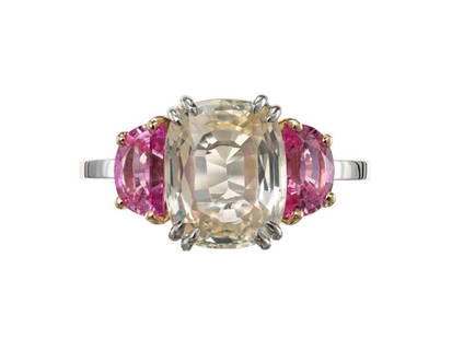 Peter Suchy GIA Certified 3.91 Yellow Sapphire Platinum Engagement Ring: Peter Suchy GIA Certified 3.91 Yellow Sapphire Platinum Engagement Ring **** SKU No: 382-427-7172-01C9A **** Brand: Peter Suchy **** Condition: Pre-Owned **** Metal: gold and platinum **** Stone:Type