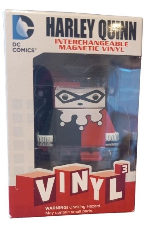 Funko Harley Quinn Vinyl Figure Interchangeable Magnetic DC Comics (1 of 1)