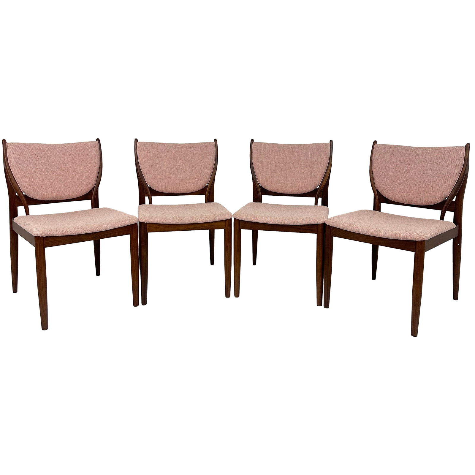 Set of 4 Malin Dining Chairs: Maker: Organic Modernism Title: Set of 4 Malin Dining Chairs Style: Mid-Century Modern, Contemporary Design Description: A stylish and sculptural set of four dining chairs blending mid-century modern