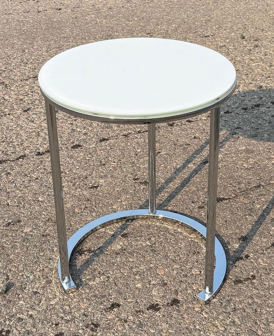 Powell World Map Nesting Table