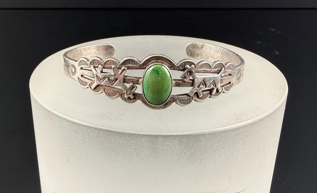 Old Pawn Navajo Sterling Silver Turquoise Bracelet: Fred Harvey Era. 13.67 grams. 5 3/4" inner circumference.
