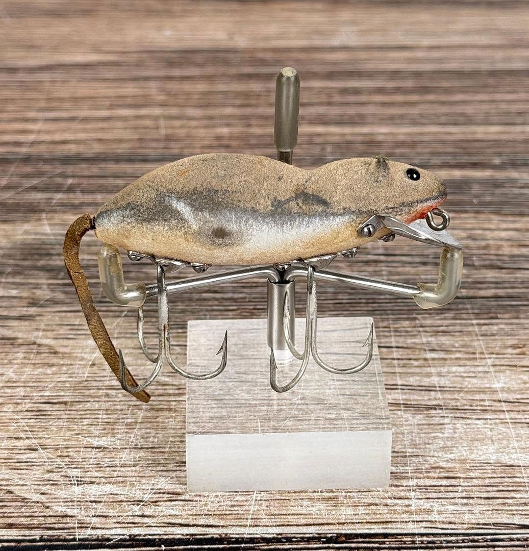 Heddon Meadow Mouse Fishing Lure: Nice example.
