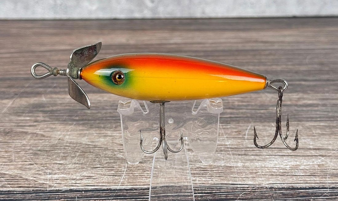South Bend Best-O-Luck 918 Minnow Fishing Lure: Nice example