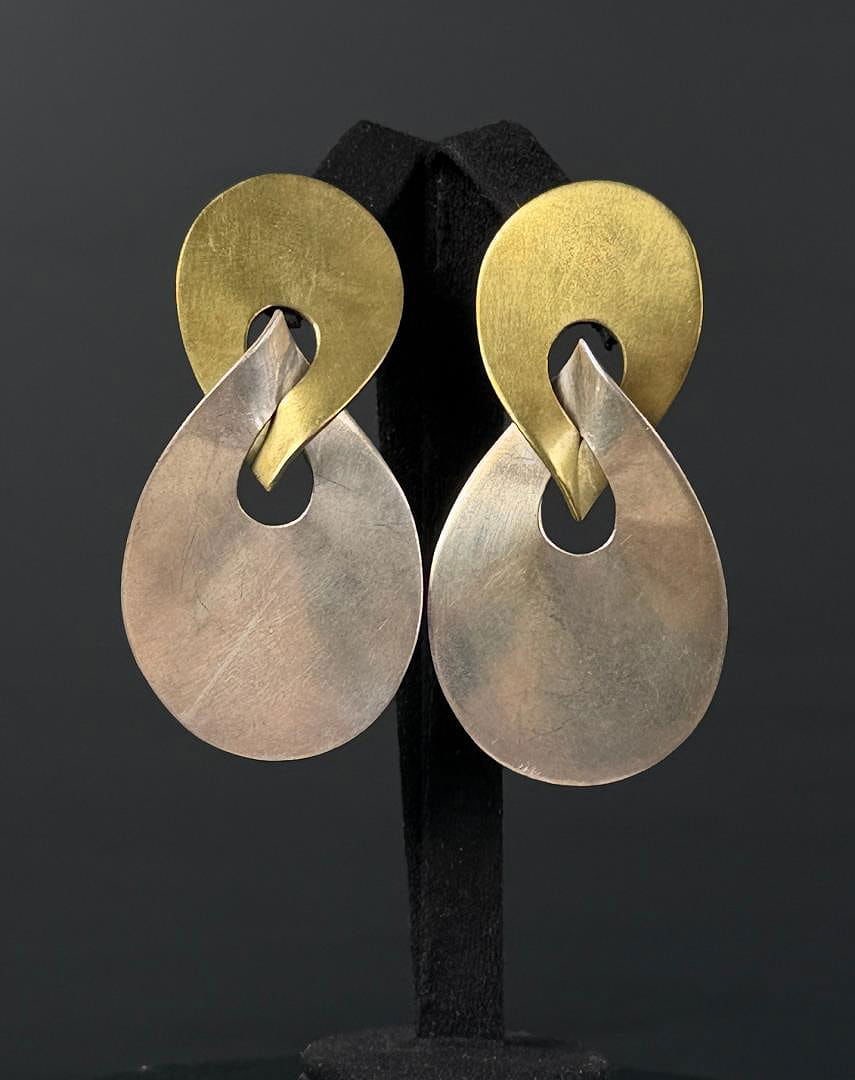 Taxco Mexico Sterling Silver Brass Earrings: Nice set. 17.03 grams. Measures 2" long.