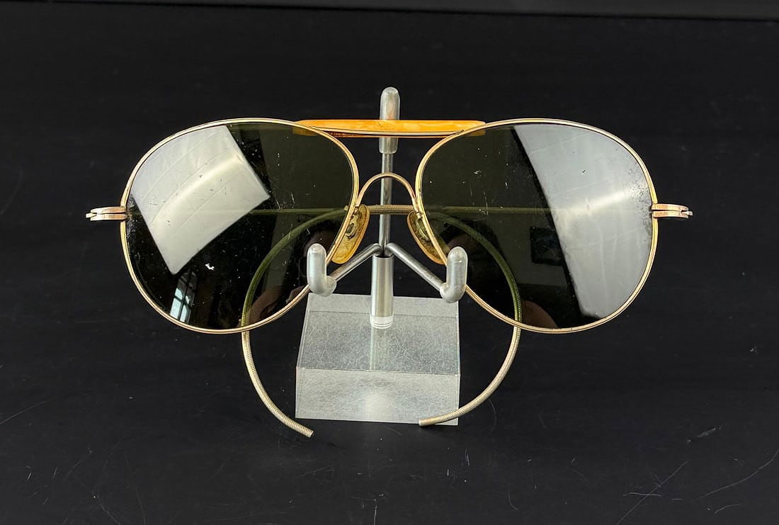 WW2 Era American Optical Aviator Sunglasses: Nice set.