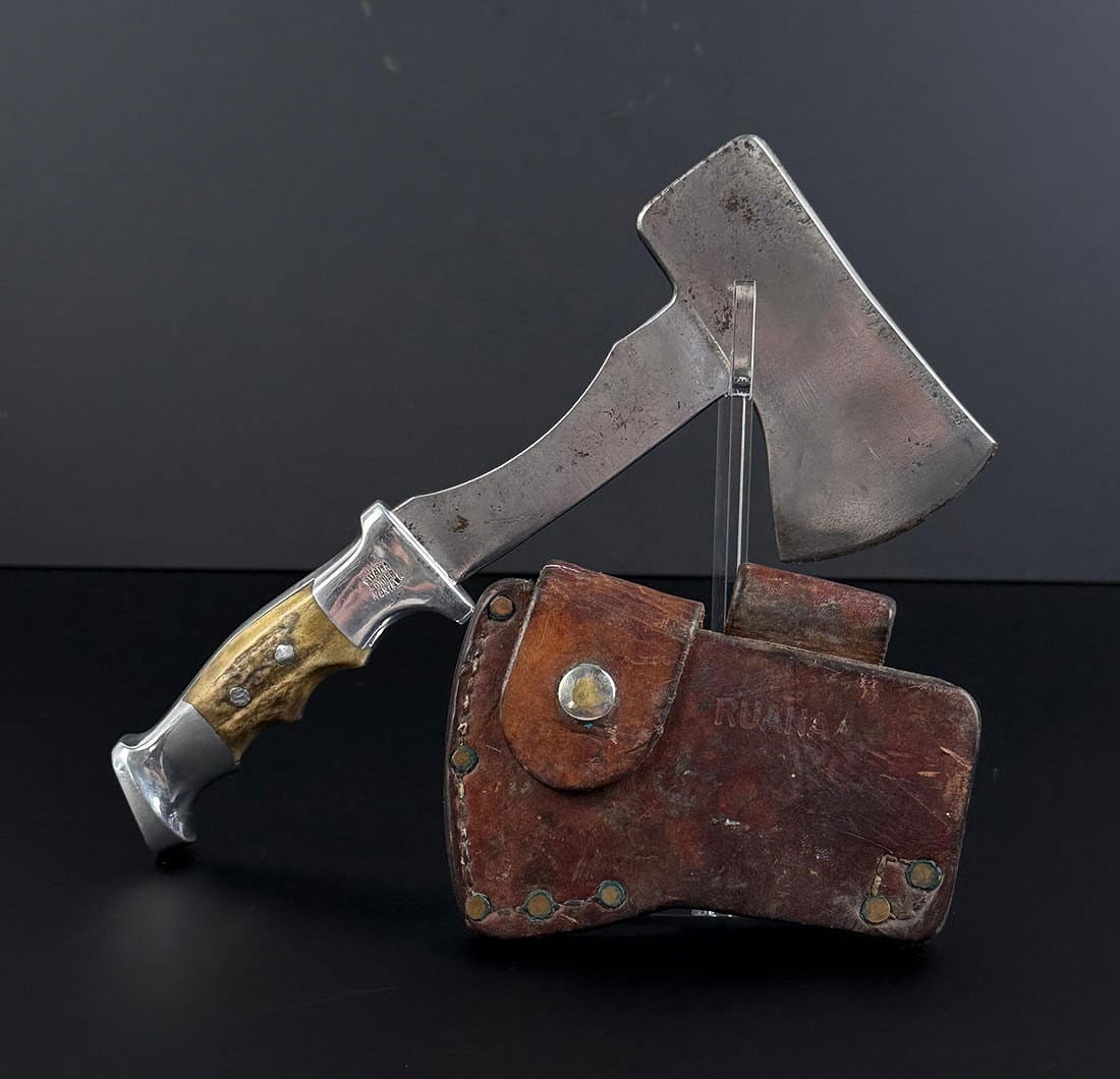 Ruana Bonner Montana 22H Camp Hatchet: 10 1/4" long. Some pitting