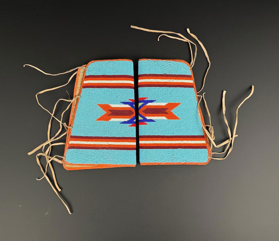 Montana Blackfoot Indian Beaded Cuffs: First Half of the 20th Century.