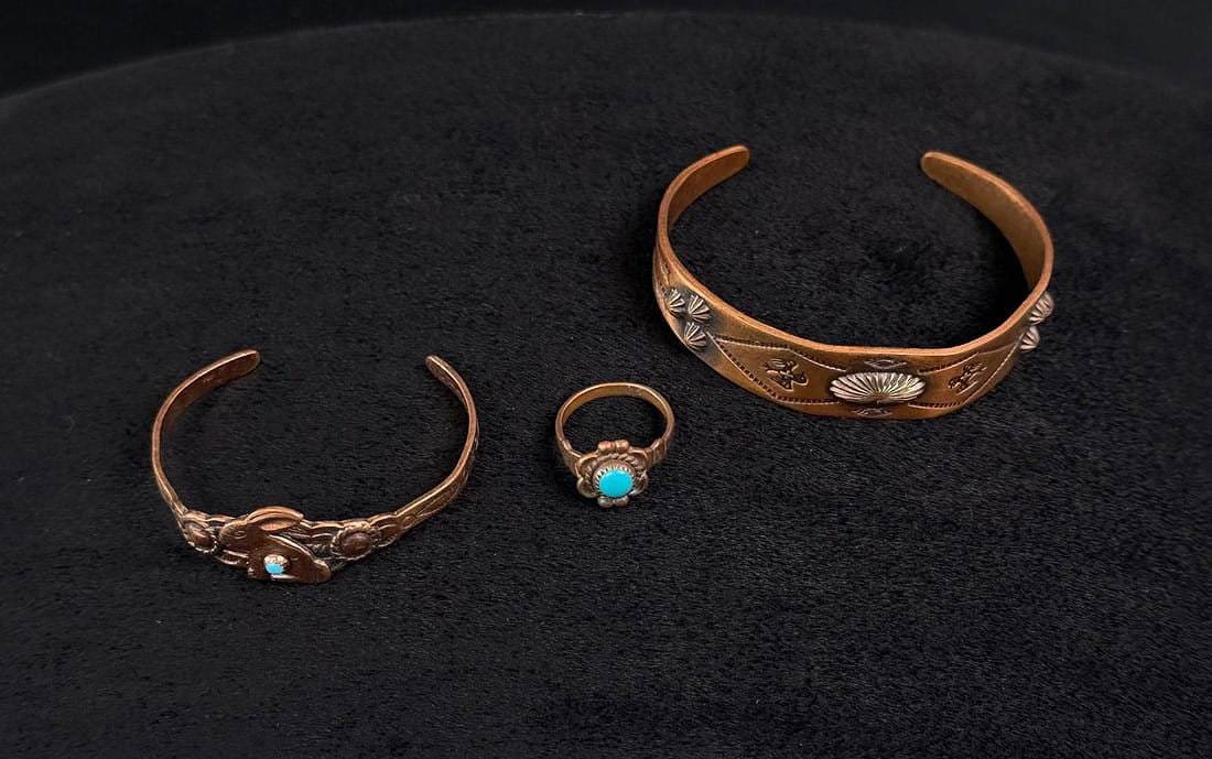 Navajo Trading Post Copper Turquoise Jewelry: Nice grouping.