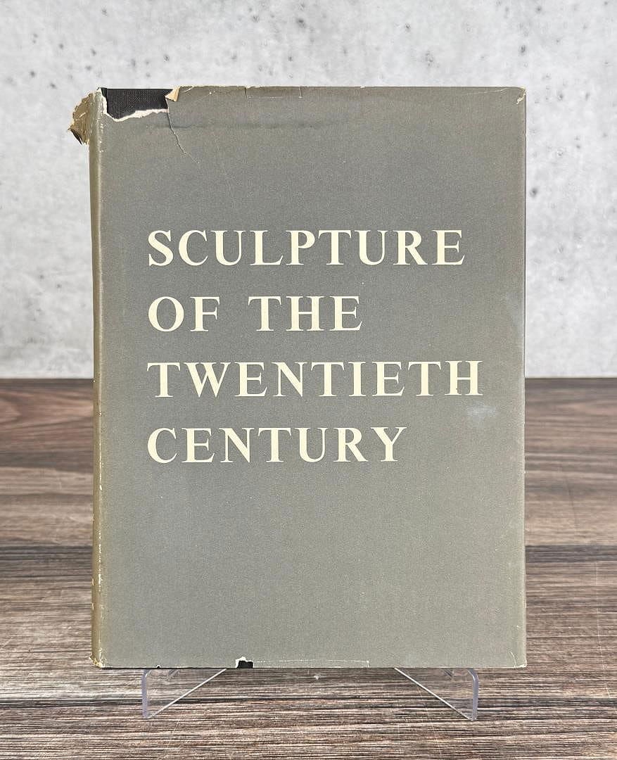 Sculpture of the Twentieth Century: Andrew Carnduff Ritchie, 1952.