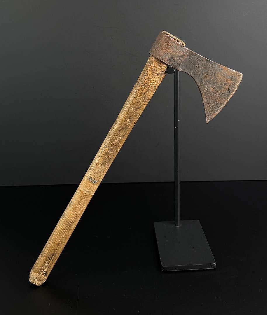 Native American Indian Fur Trade Axe Tomahawk: 19" long. First Quarter of the 20th Century.