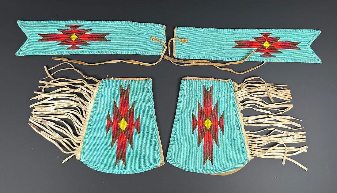 Montana Blackfoot Indian Beaded Cuffs: Cuffs and Armbands. First Half of the 20th Century.
