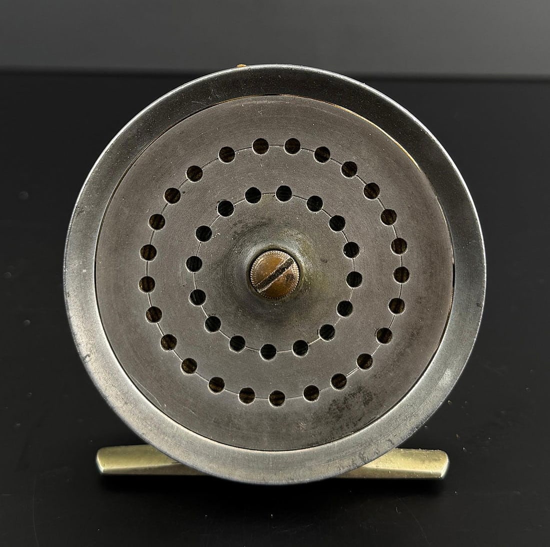 Cogswell & Harrison Fly Fishing Reel: Cogswell & Harrison, Piccadilly London England. Manufactured for Cogswell and Harrison by Hardy Bros reels.