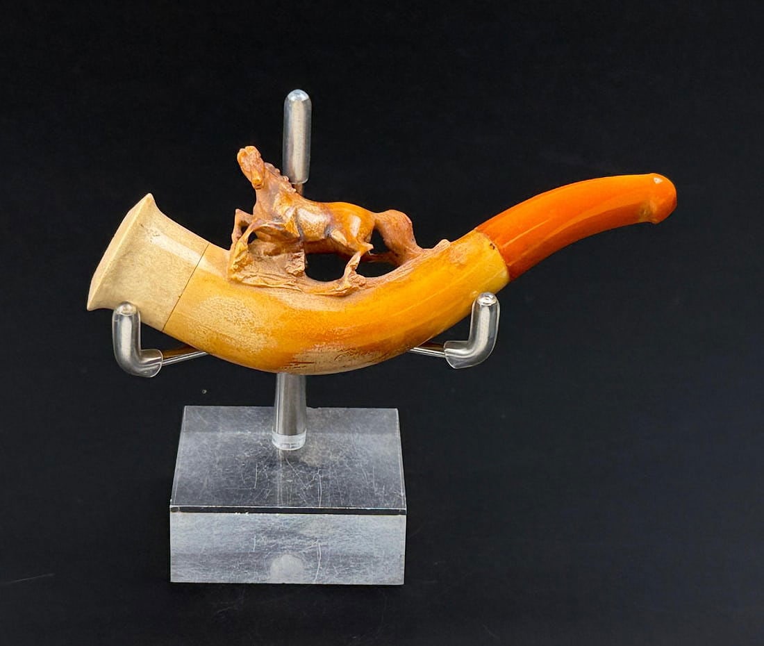 Horse Carved Meerschaum Tobacco Pipe: 4" long.