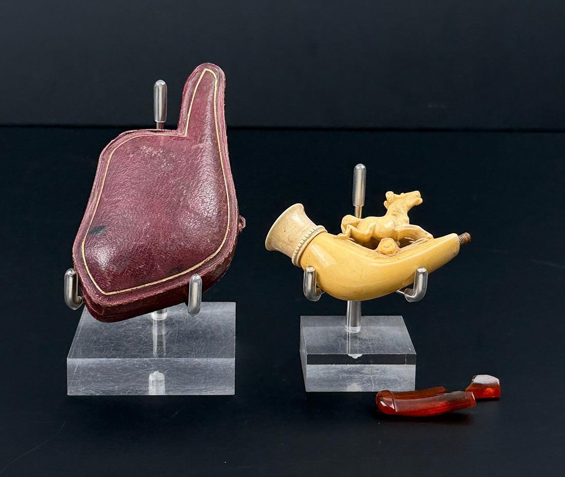 Jumping Horse Carved Meerschaum Tobacco Pipe: Broken Stem. Measures 2" without stem.