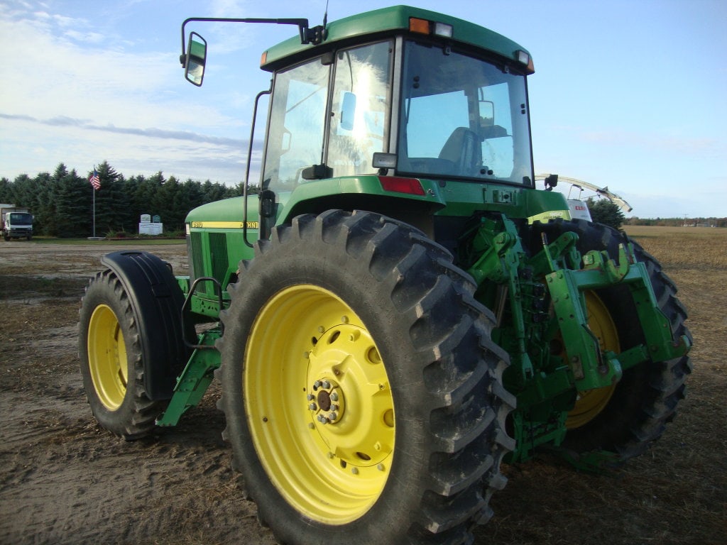 2002 JD 7810 MFWD Tractor - 2