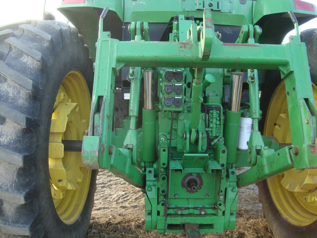 2002 JD 7810 MFWD Tractor - 3