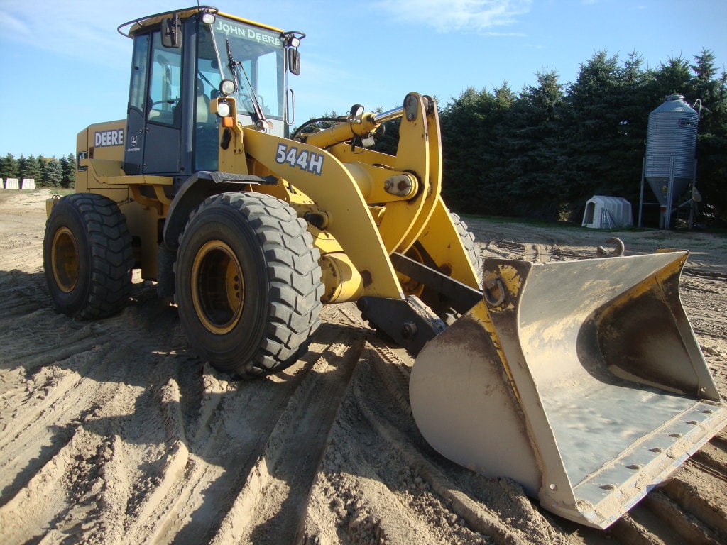 2003 JD 544H wheel loader - 4