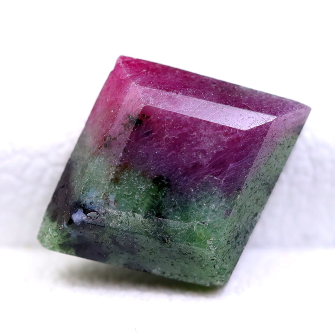 3.37Ct Natural Ruby Zoisite Gemstone - Tanzania Gemstone - Step Cut: Ksmith Jewels Global Welcome to our auction house, today auction brought to you by Ksmith Jewels Global based in Penang, Malaysia specialize in all kinds of opal and color gemstone both in manufacturi