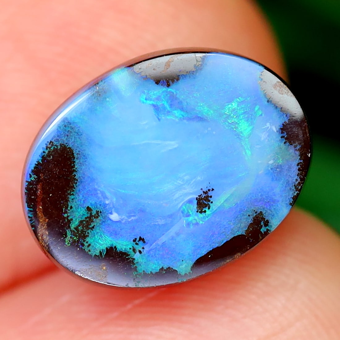 4.17Ct Winton Boulder Opal Polished - Australian Opal - Oval Cabochon: Ksmith Jewels Global Welcome to our auction house, today auction brought to you by Ksmith Jewels Global based in Penang, Malaysia specialize in all kinds of opal and color gemstone both in manufacturi