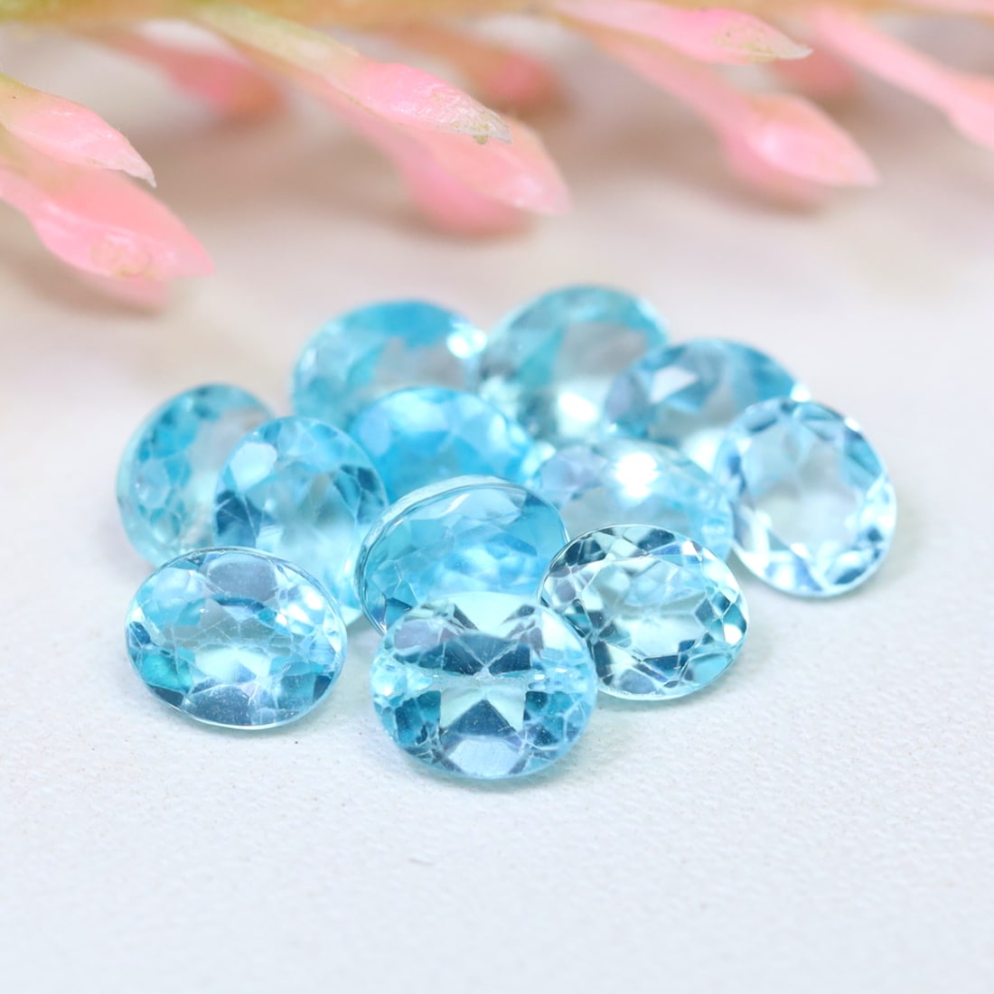 4.29Ct Natural Blue Topaz Gemstone - Brazil Topaz - Oval Gemstone: Ksmith Jewels Global Welcome to our auction house, today auction brought to you by Ksmith Jewels Global based in Penang, Malaysia specialize in all kinds of opal and color gemstone both in manufacturi