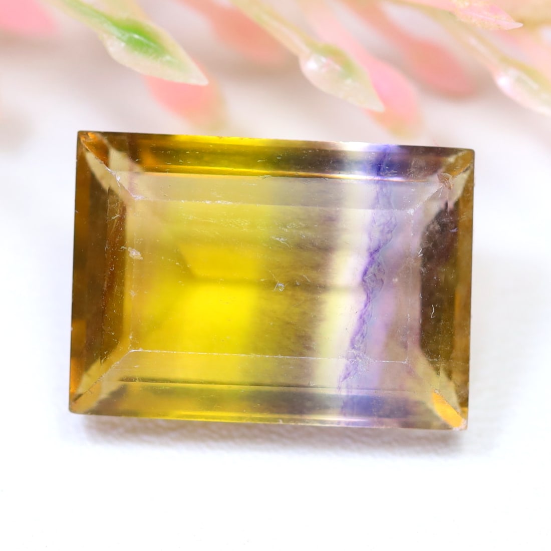 9.19Ct Natural Fluorite Faceted Gemstone - Asia Fluorite - Rectangle Gemstone: Ksmith Jewels Global Welcome to our auction house, today auction brought to you by Ksmith Jewels Global based in Penang, Malaysia specialize in all kinds of opal and color gemstone both in manufacturi