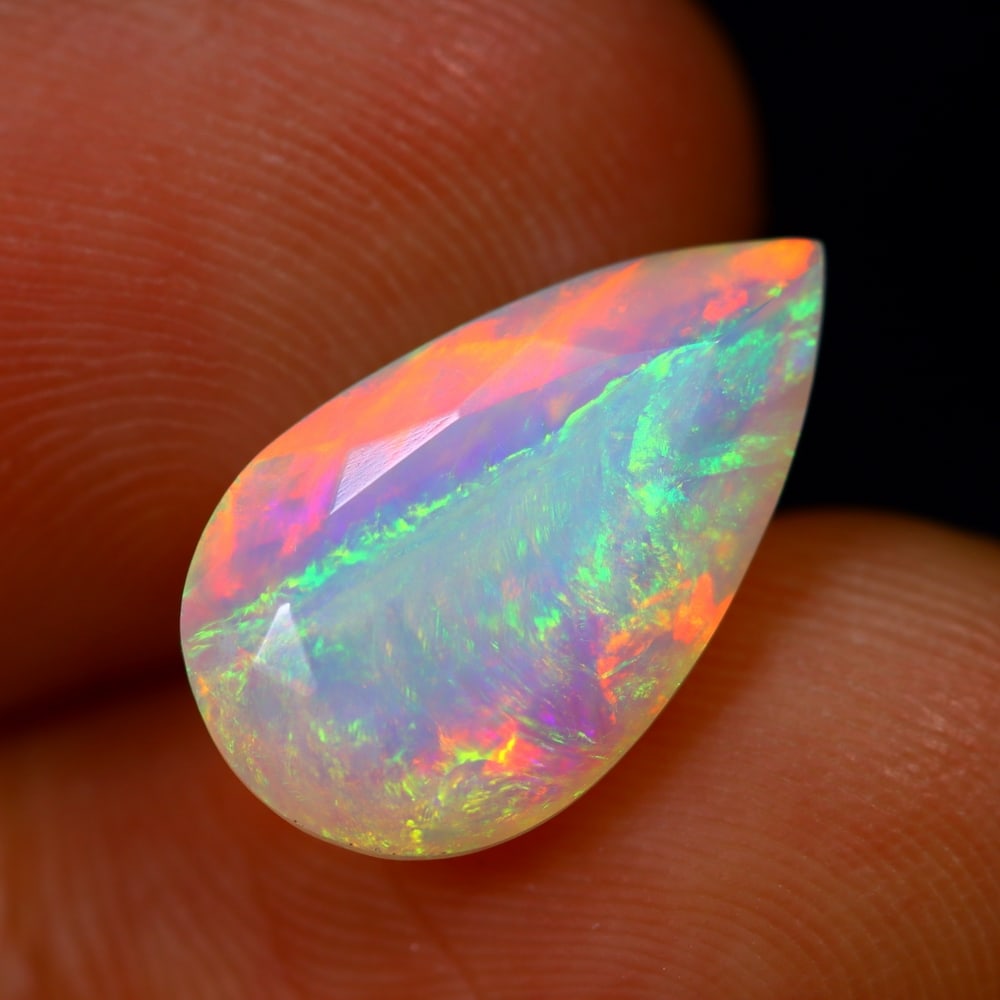 3.27Ct Welo Opal Polished - Ethiopian Opal - Pear Faceted: Ksmith Jewels Global Welcome to our auction house, today auction brought to you by Ksmith Jewels Global based in Penang, Malaysia specialize in all kinds of opal and color gemstone both in manufacturi