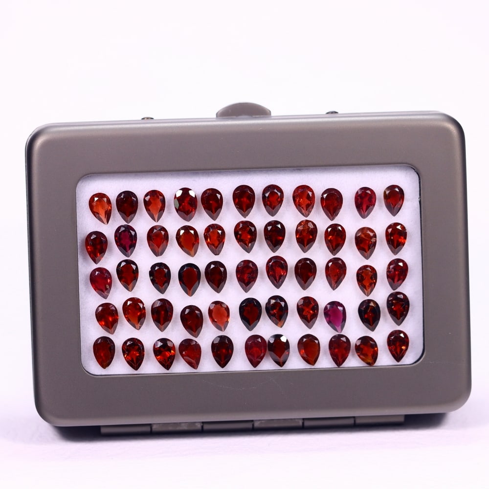 25.91Ct Group of Rhodolite Garnet - Polished Faceted: Ksmith Jewels Global Welcome to our auction house, today auction brought to you by Ksmith Jewels Global based in Penang, Malaysia specialize in all kinds of opal and color gemstone both in manufacturi